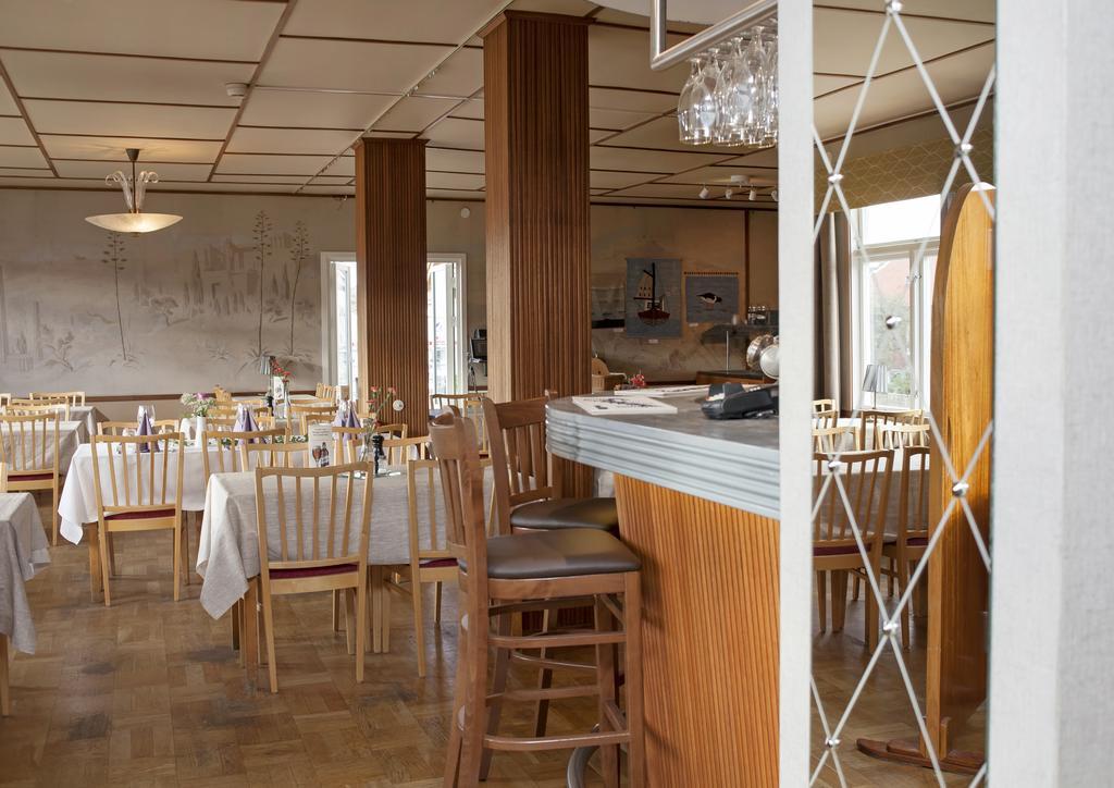 Hotell Nordevik คาร์แฮมน์ ภายนอก รูปภาพ